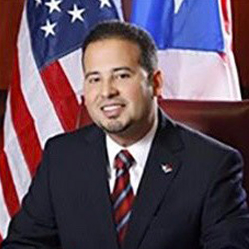 Hon. Luis J. Hernandez Ortiz Alcalde de Villalba Presidente